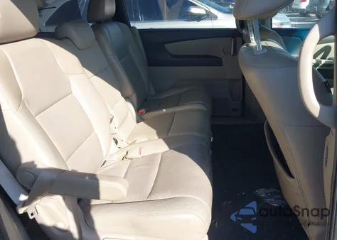 2011 Honda Odyssey Touring/Touring Elite from USA, damaged, VIN 5FNRL5H98BB074754